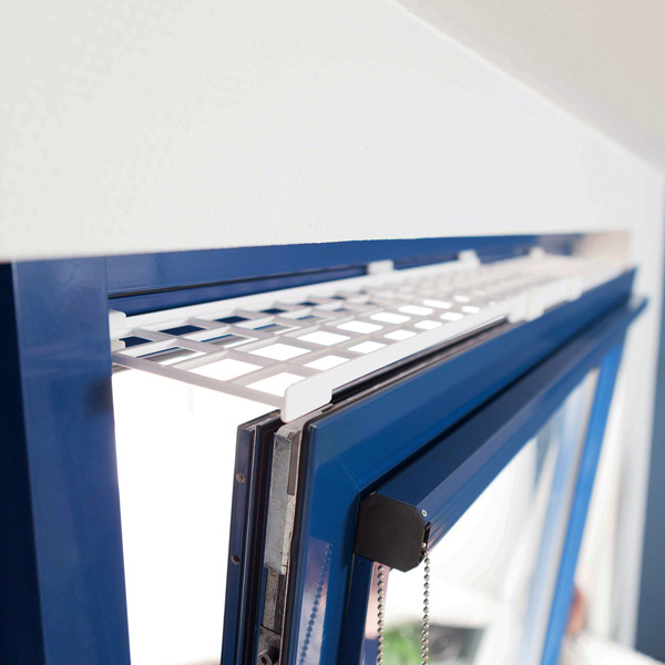 Trixie Schutzgitter für Fenster, ausziehbar 44182 fensterschutzgitter 1.jpg